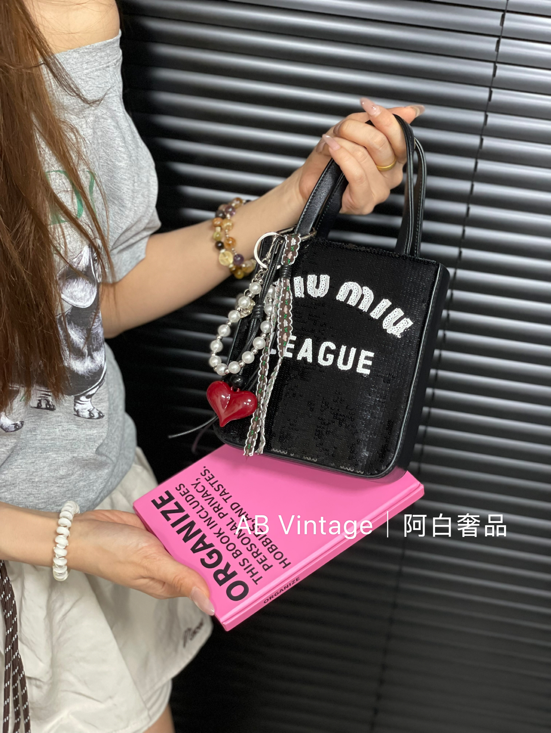 95新 MIU MIU/缪缪 阿白奢品｜miumiu亮片琴谱包