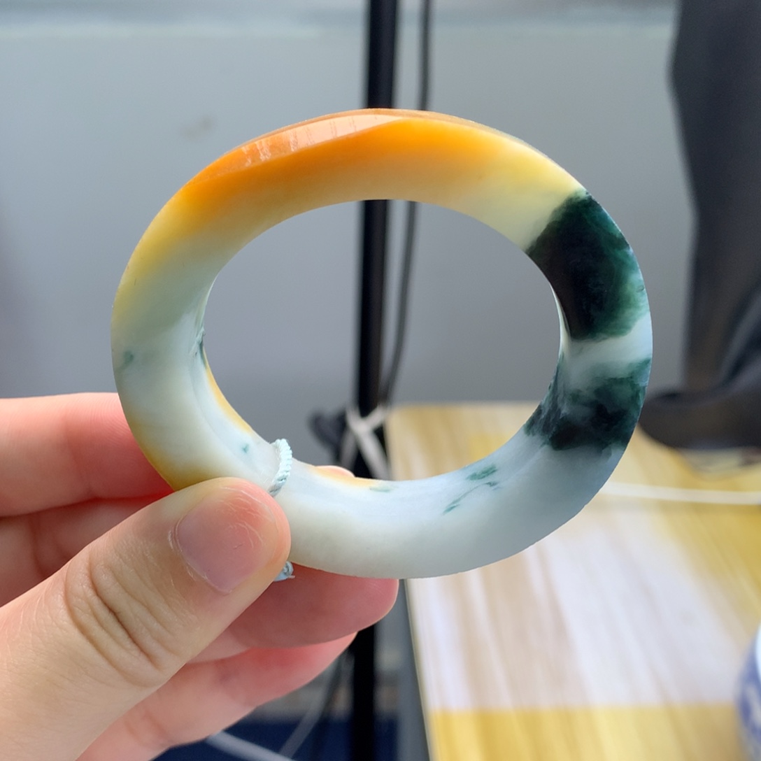 定制翡翠手镯未镶嵌