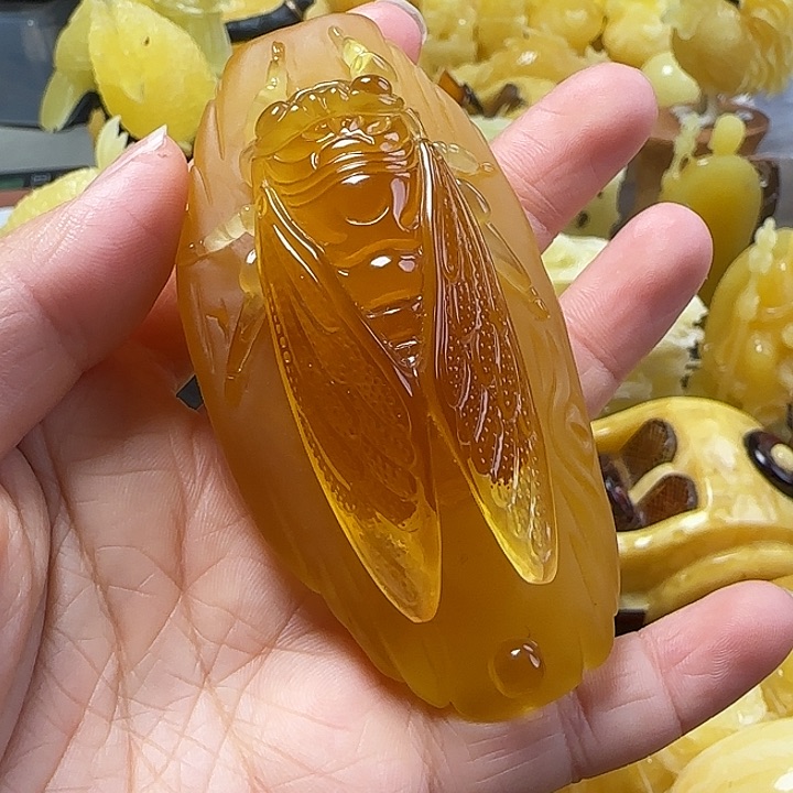 蜜蜡珠宝奇石未镶嵌