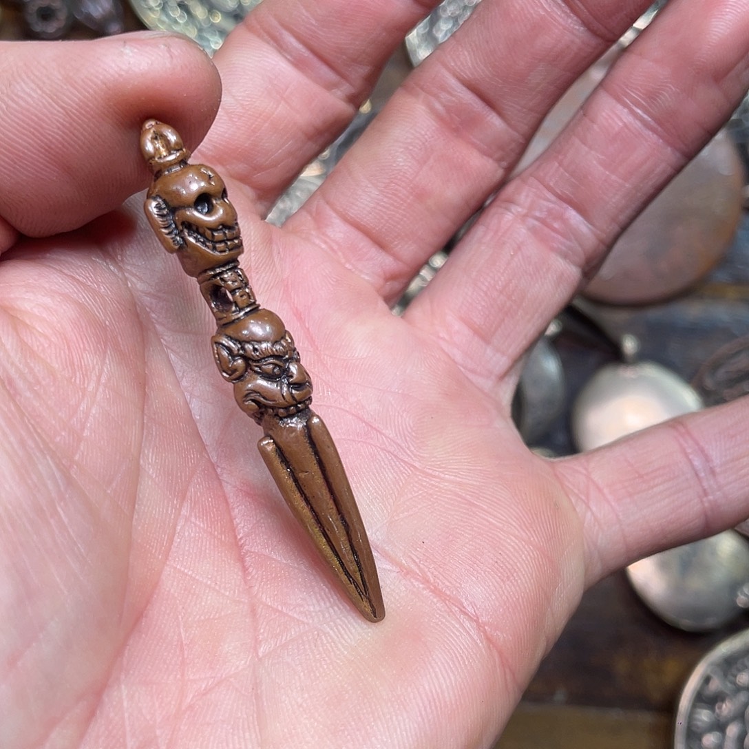 眰***²錾刻啊啊啊啊啊啊