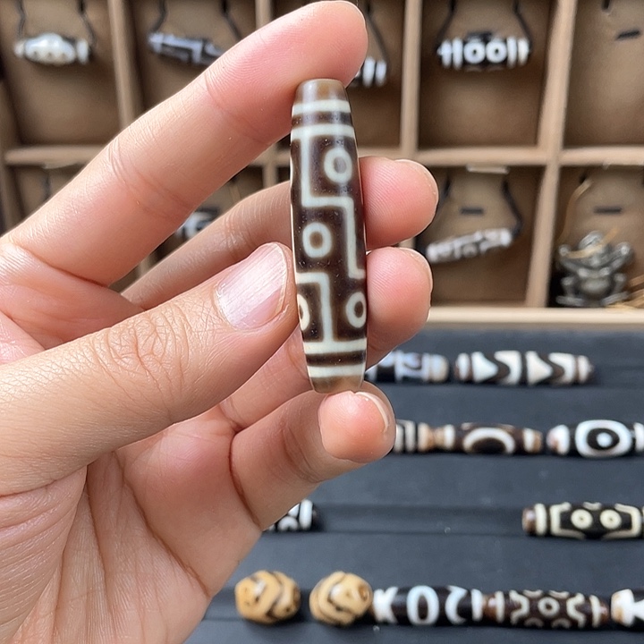 A***哥玛瑙/玉髓未镶嵌颈饰