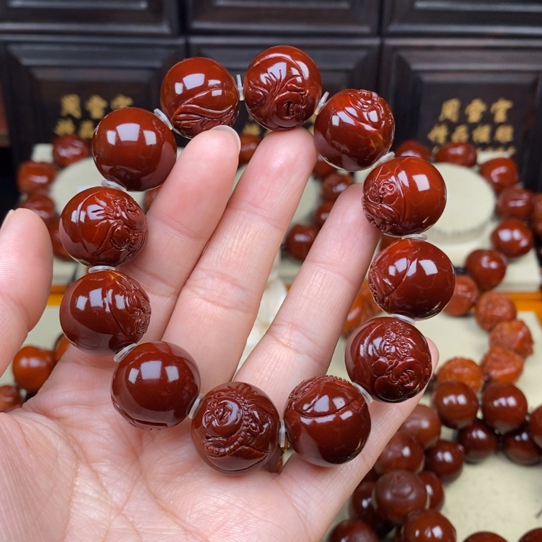 半***两吊坠橄榄核八宝弥勒