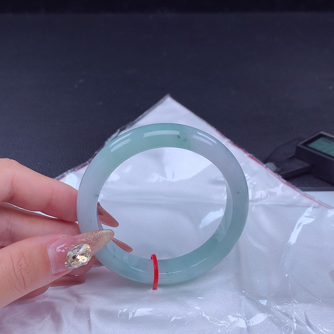 翡翠手镯未镶嵌丁****）手镯001100