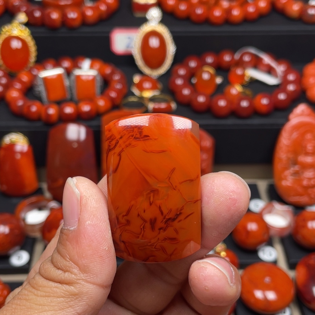 南红玛瑙珠宝奇石未镶嵌青****心吊坠