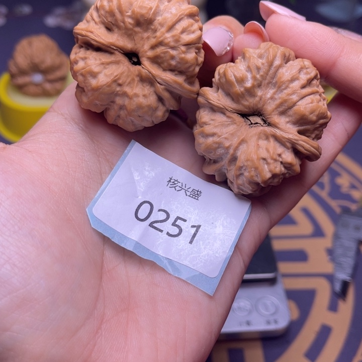 文玩核桃把件村****贫蛤蟆40.0251