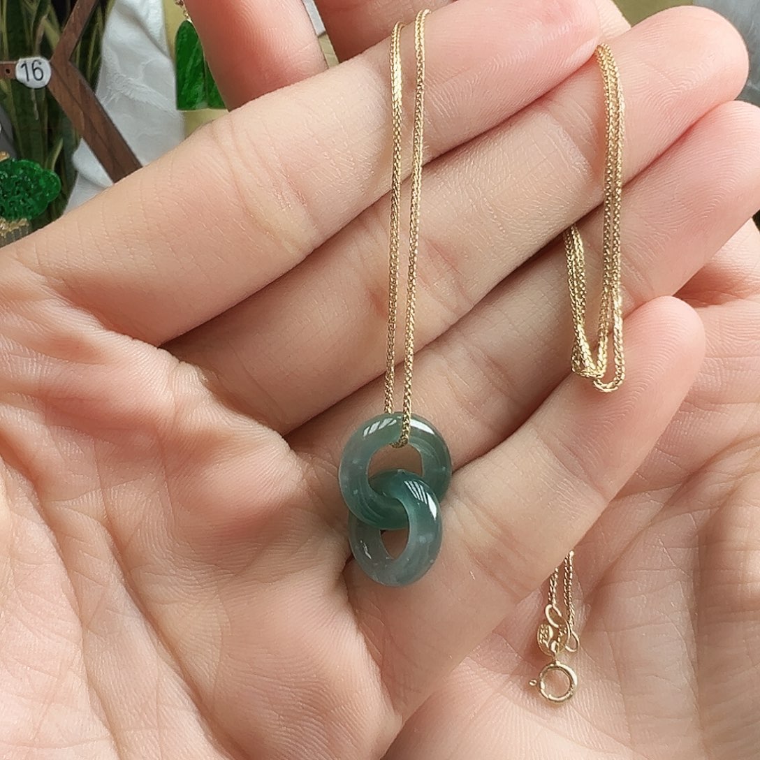 翡翠颈饰未镶嵌华****厂吊坠