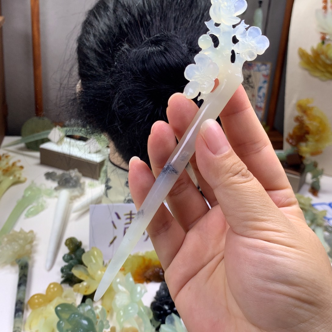 梦***你蛇纹石玉未镶嵌发饰