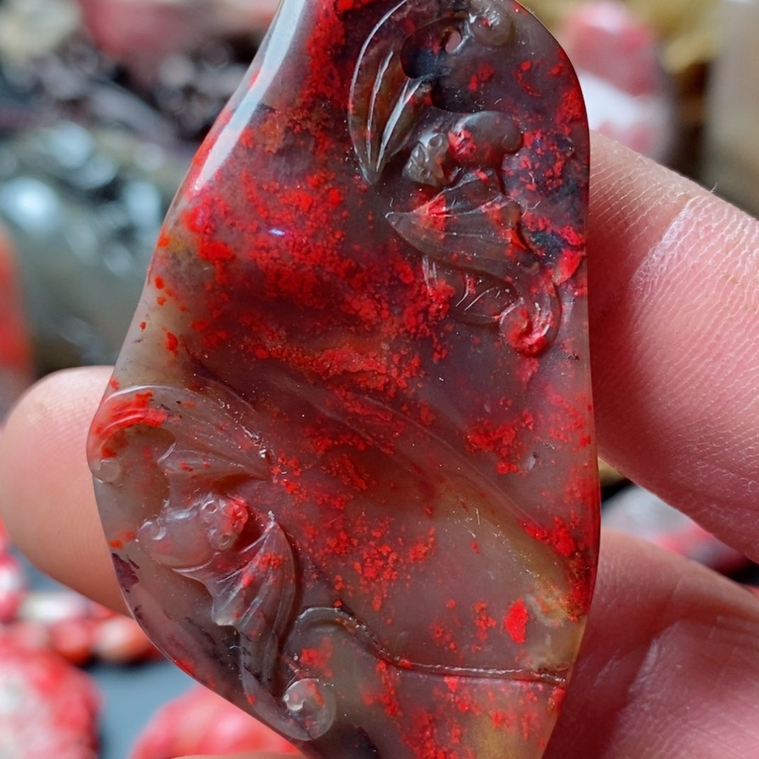 昌化鸡血石昌化鸡血石挂件