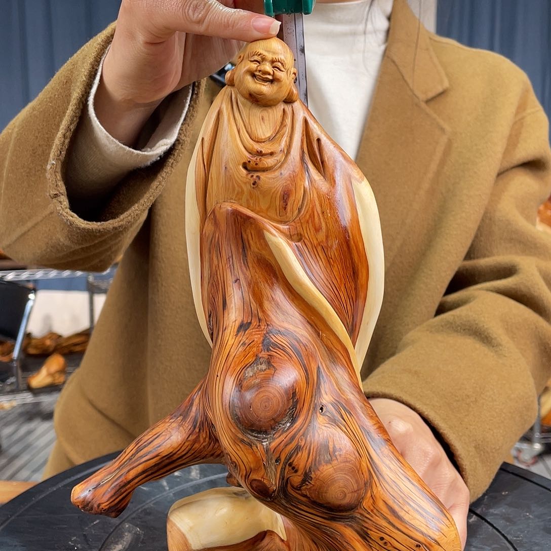 柏木（崖柏）随型艺术根雕