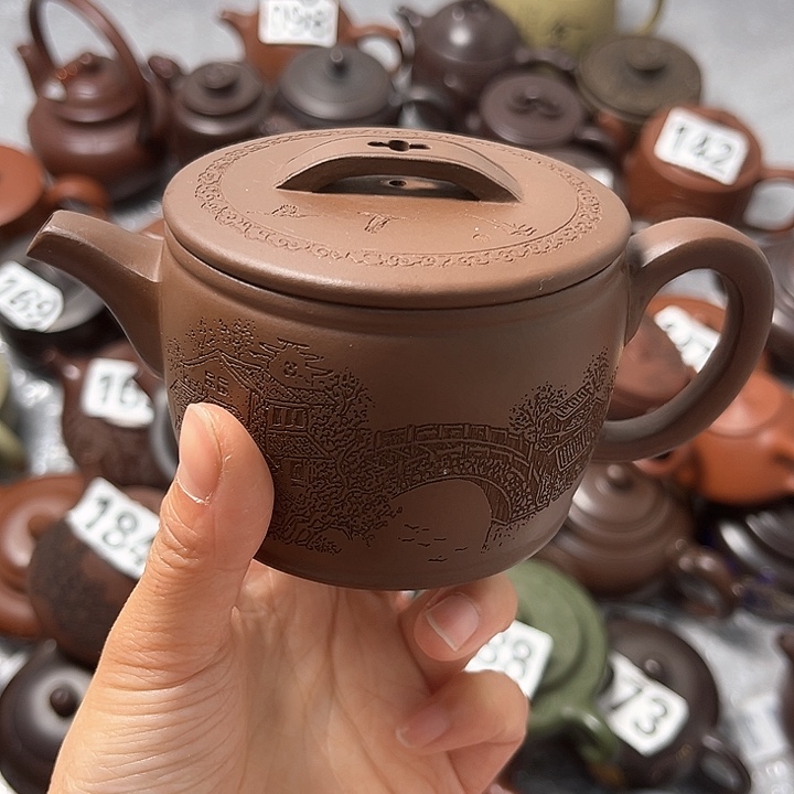 紫砂茶壶紫砂半手