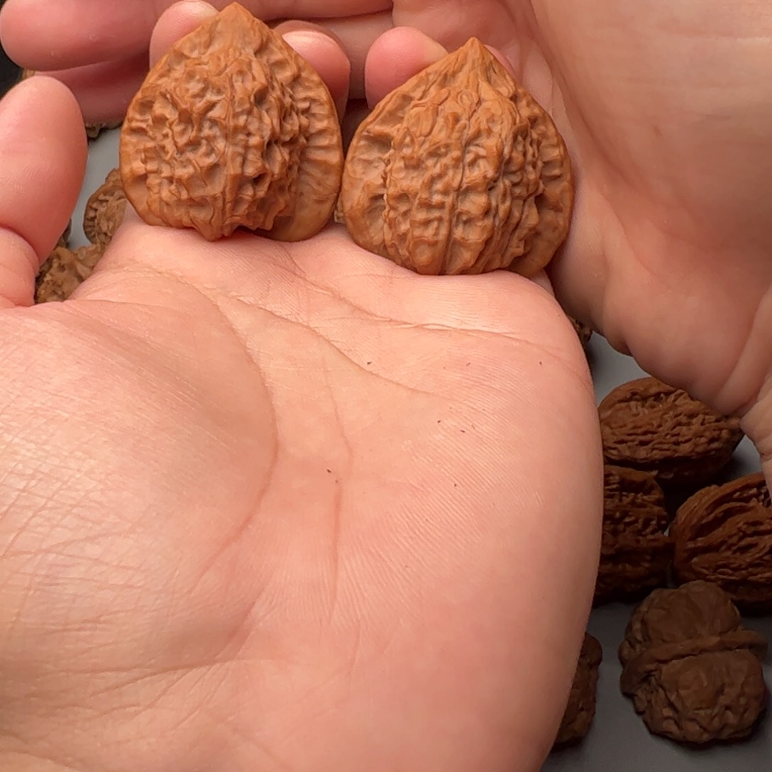 桃核吊坠38朱雀666688888