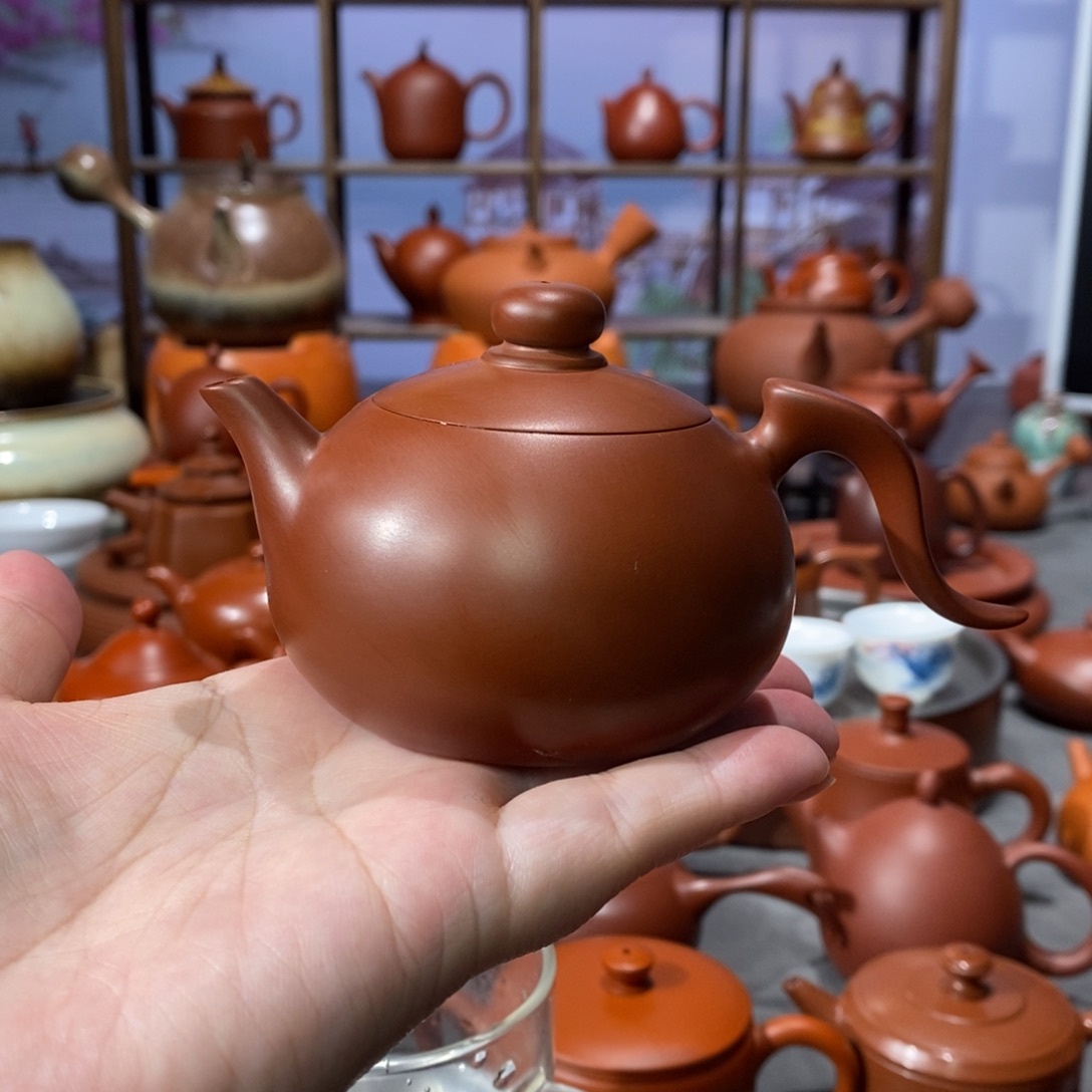 紫砂茶壶章淑煌朱泥飞燕壶120cc