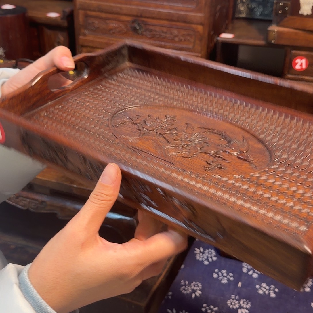 修***姐紫檀木类家具111111111111111