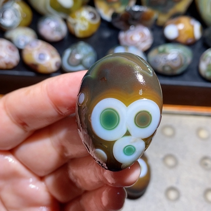 未镶嵌玛瑙/玉髓珠宝半成品189