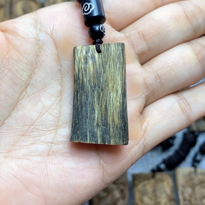 手把件沉香奇楠沉香素牌吊坠