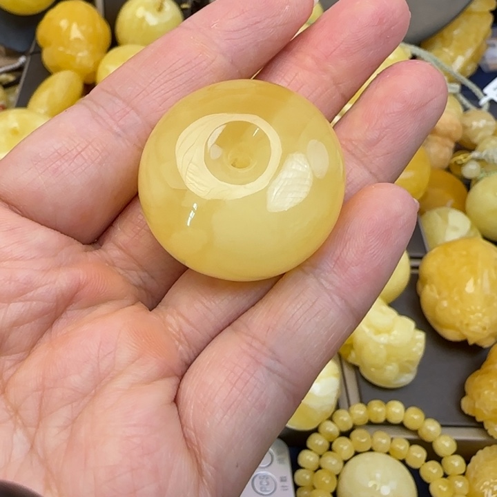 未镶嵌颈饰蜜蜡天然蜜蜡