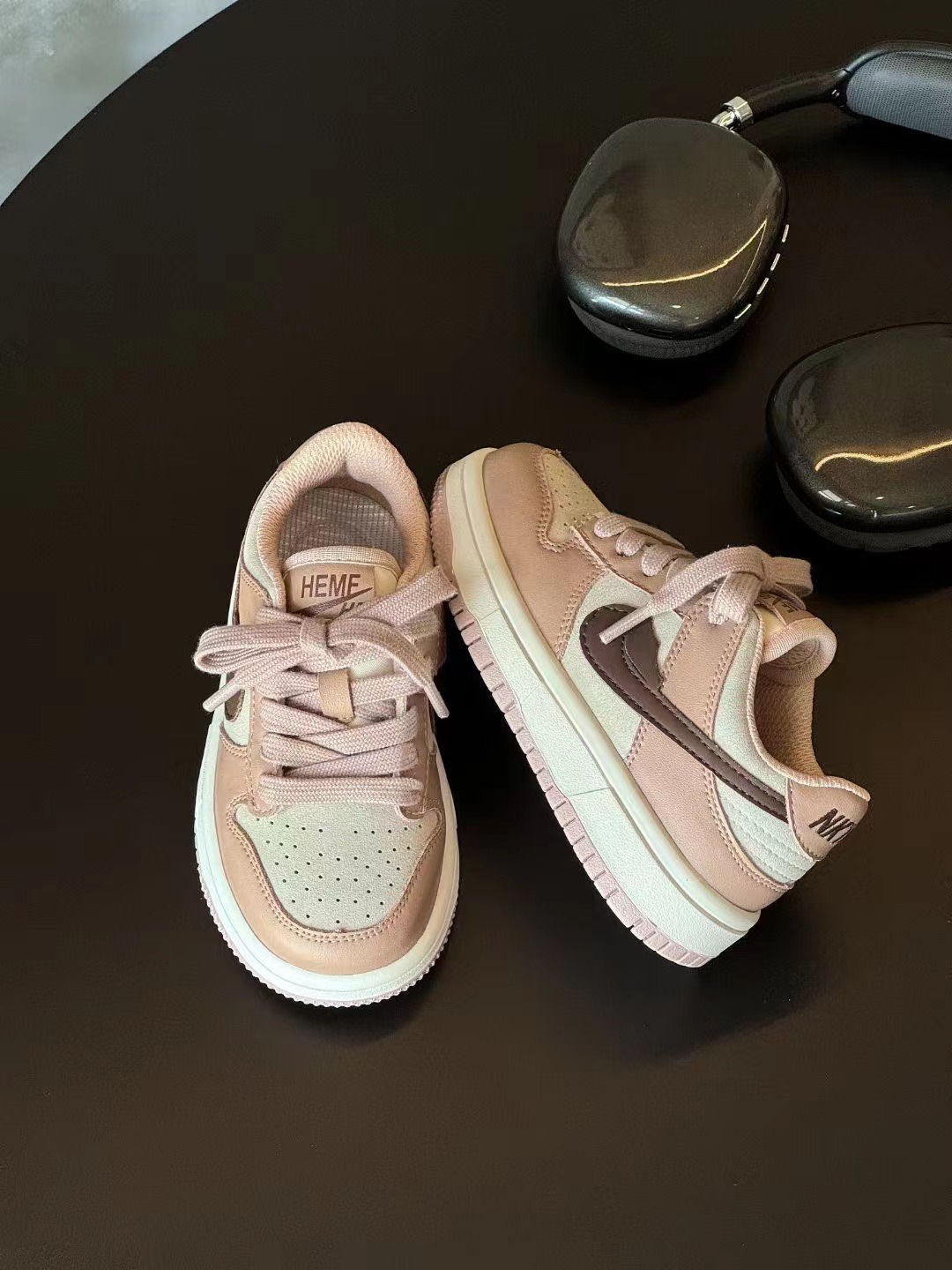 2025春款时尚童鞋韩版防滑女童休闲鞋百搭儿童运动鞋板鞋潮款休闲