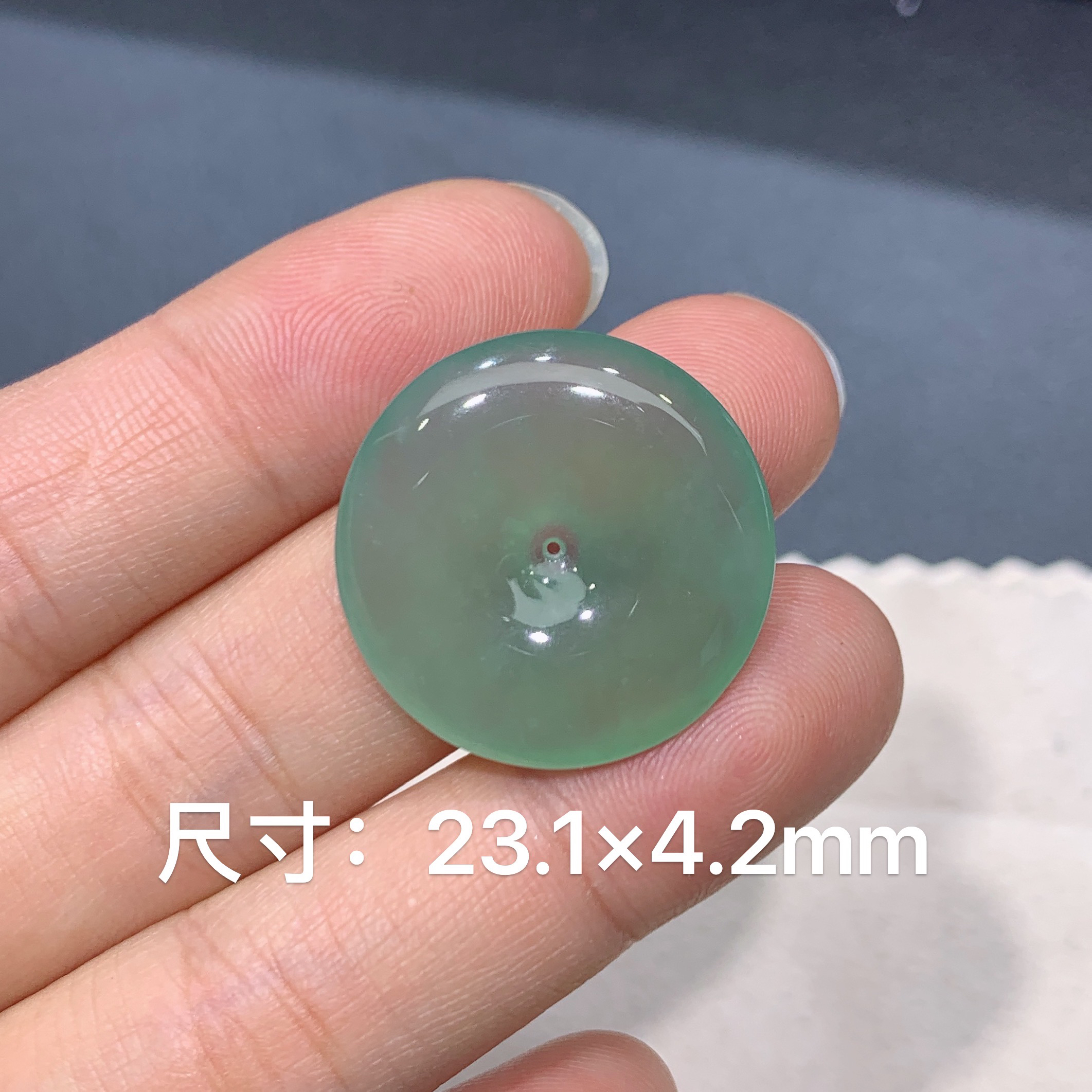 缅甸天然A货翡翠 冰种晴水绿平安扣吊坠 玉质细腻 k001