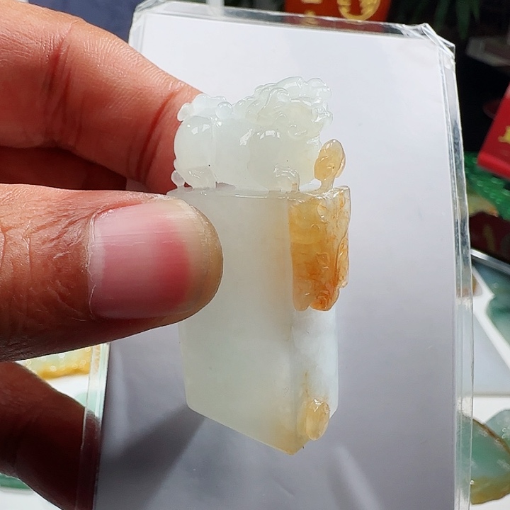 定制翡翠未镶嵌翡翠首饰