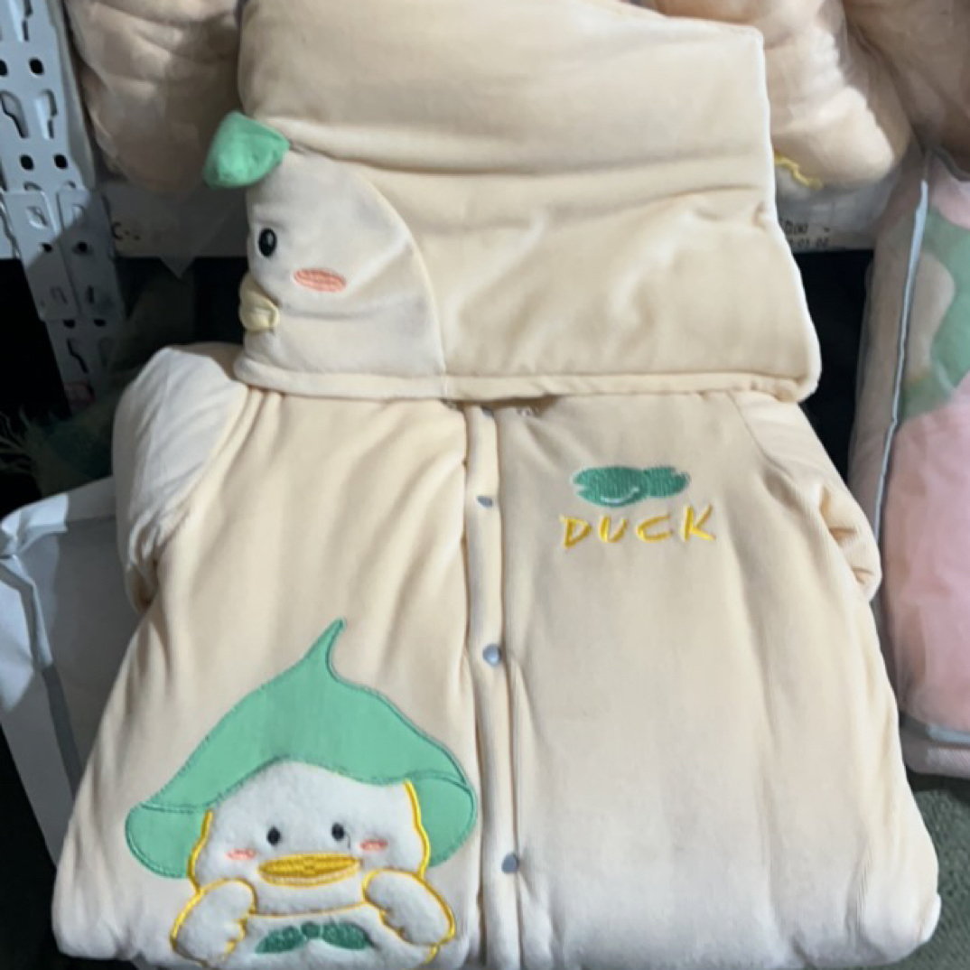 萌小鸭厚棉连体外出服
