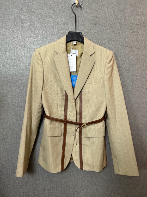 95新 BURBERRY/博柏利 卡其色西装外套