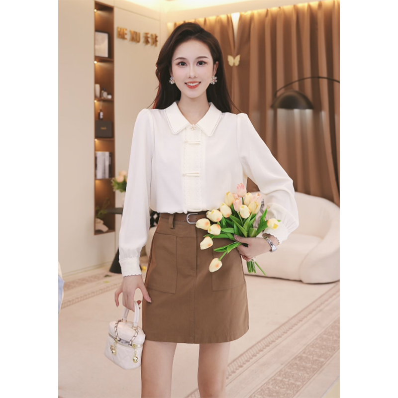 法式翻领长袖衬衫女2025秋季新款设计感小众宽松上衣