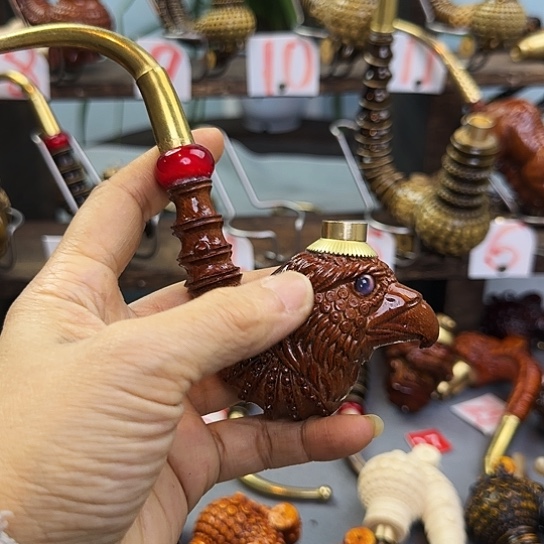 赵***学小号红色鹰斗15公分