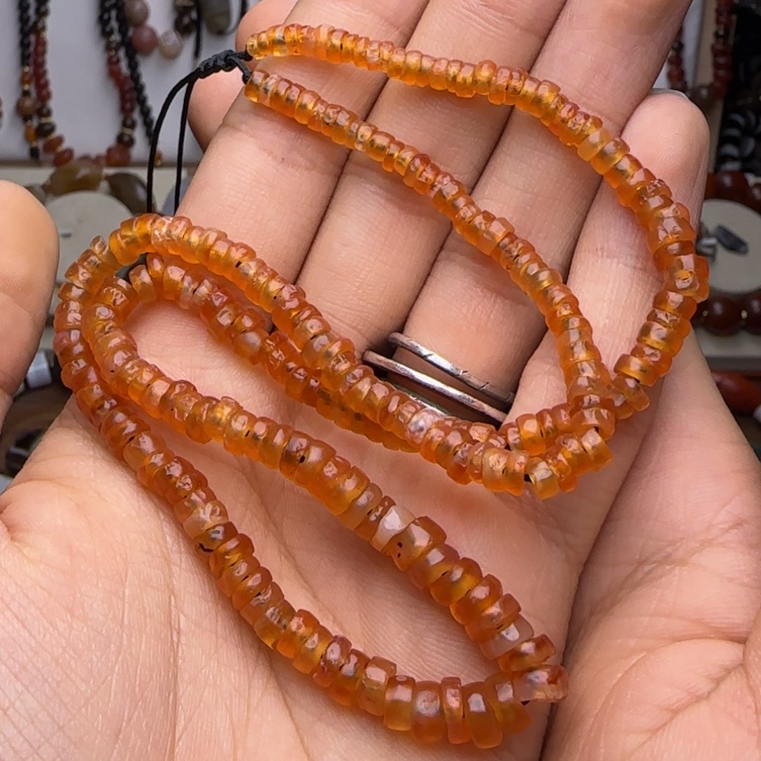 玛瑙/玉髓颈饰未镶嵌hhgghggggfg