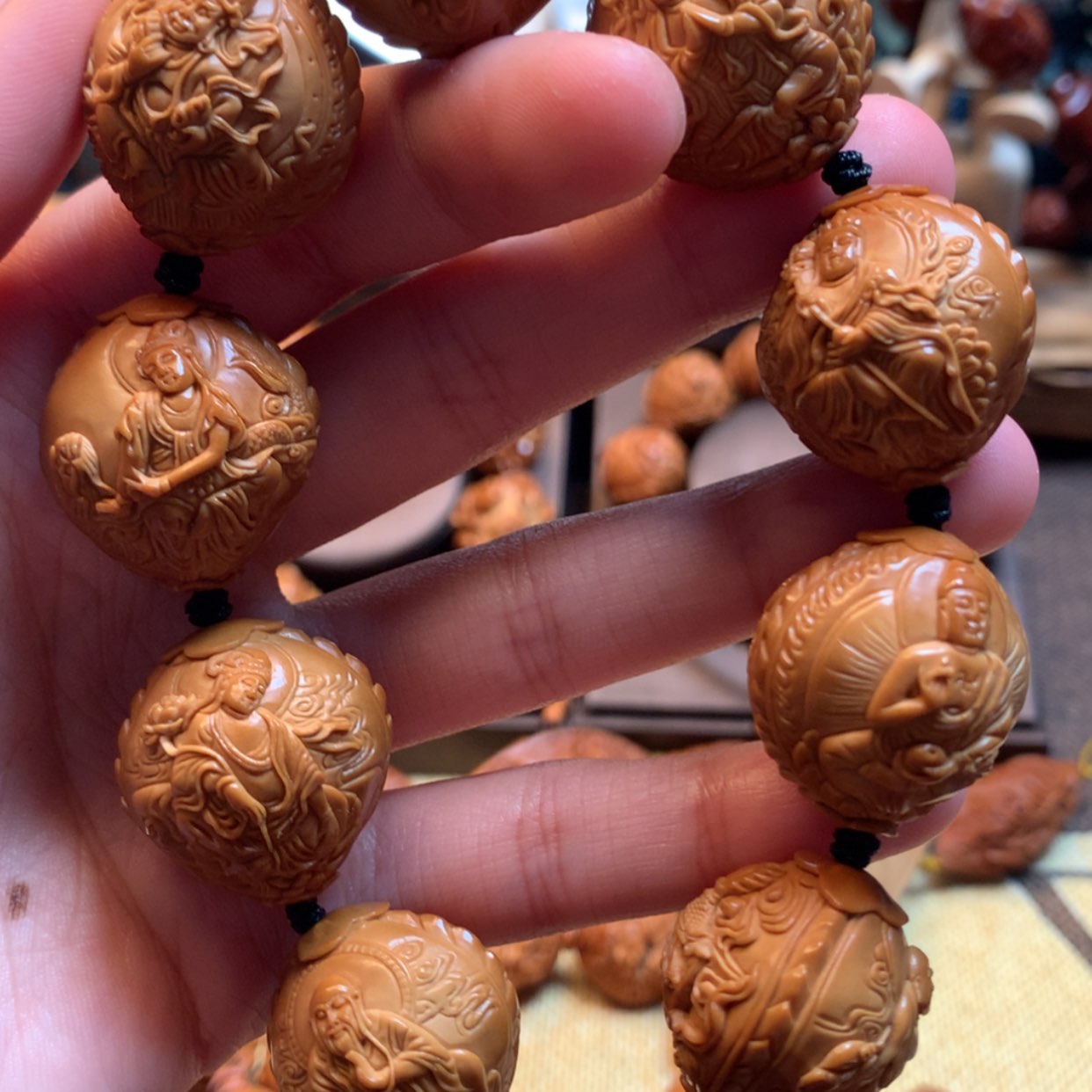 【闪购商品】橄榄核手串万佛朝宗