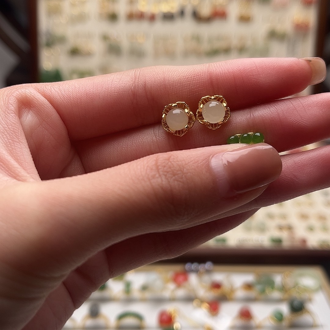 和田玉银S925镀金镶嵌耳饰