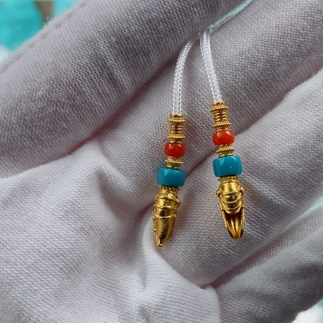 绿松石配饰18K金镶嵌