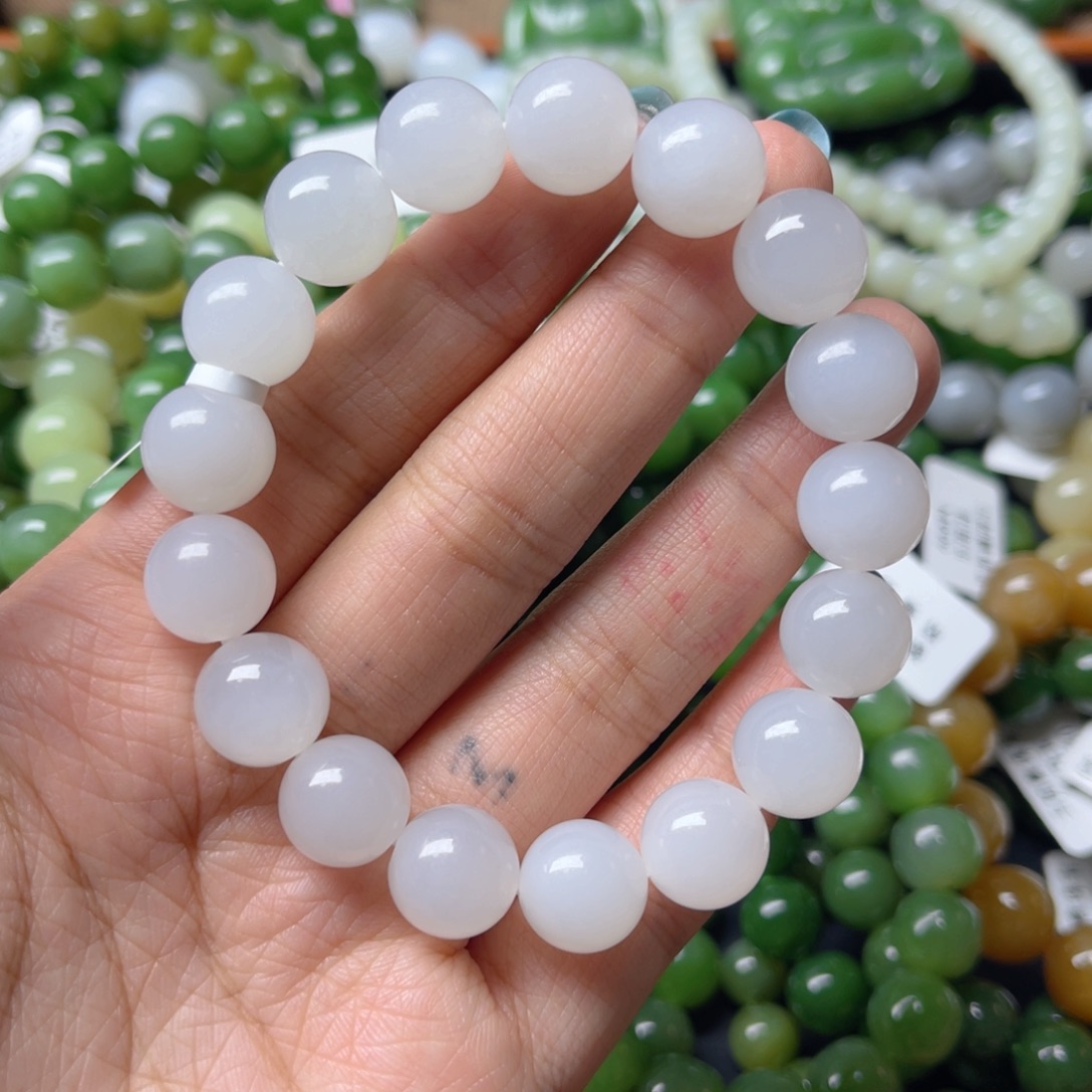 和田玉未镶嵌手链