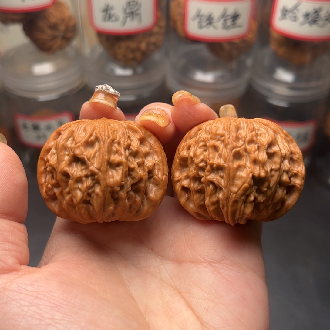 文玩核桃把件42山地磨