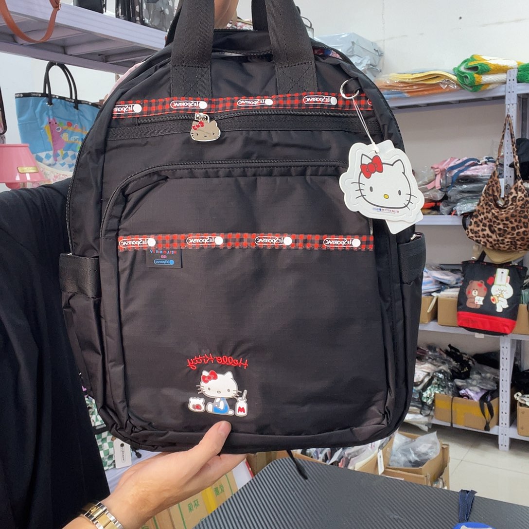 PU化妆包等产品和