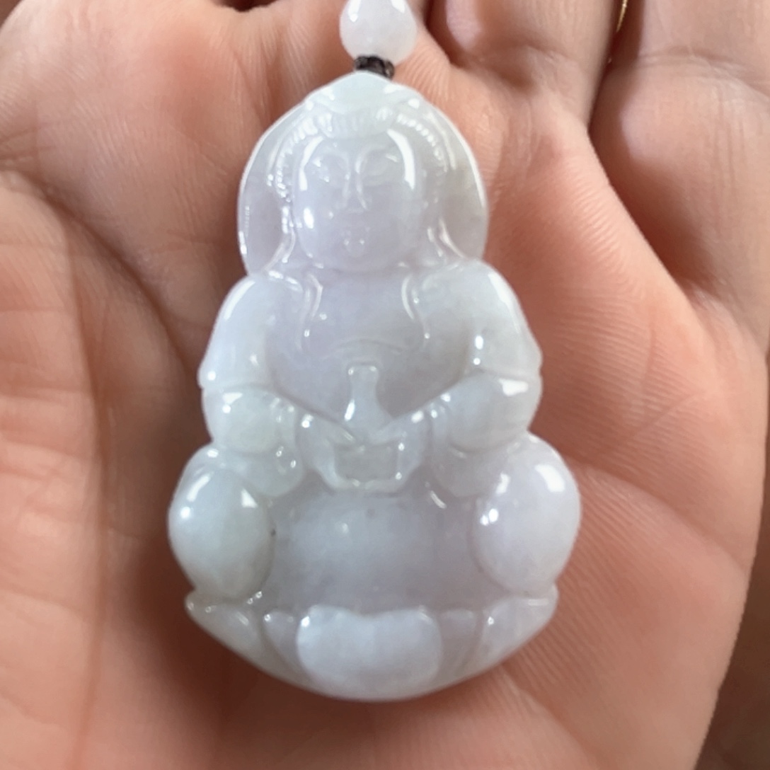 翡翠未镶嵌颈饰观音