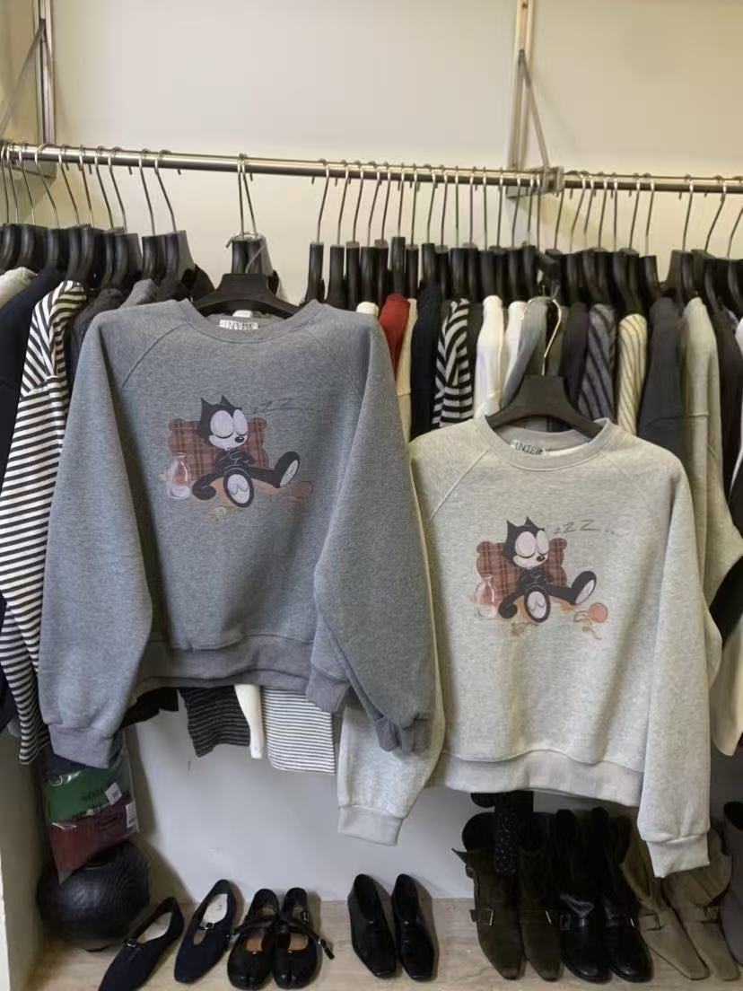 温柔瑶-Uncle Be冬季福利-松弛百搭圆领卡通卫衣-88738