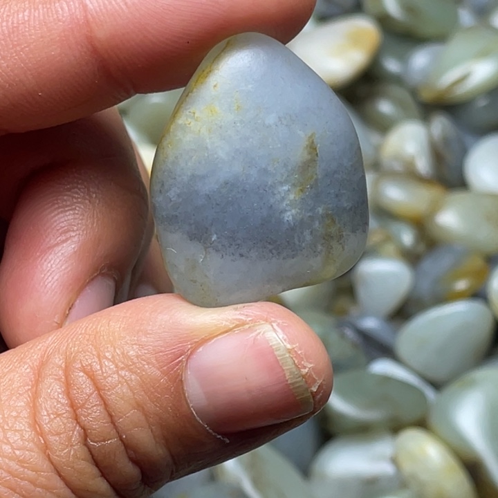 和田玉（子料）未镶嵌珠宝半成品