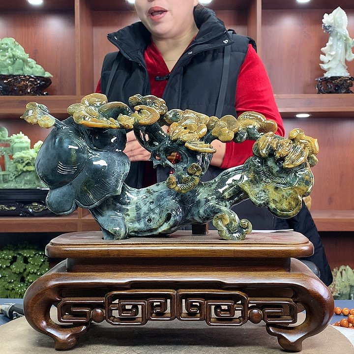 【闪购商品】蛇纹石玉（覆膜）珠宝奇石未镶嵌衡