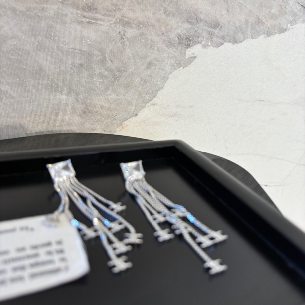 铜合金合成锆石耳饰 多双c凯流苏耳环EH3205