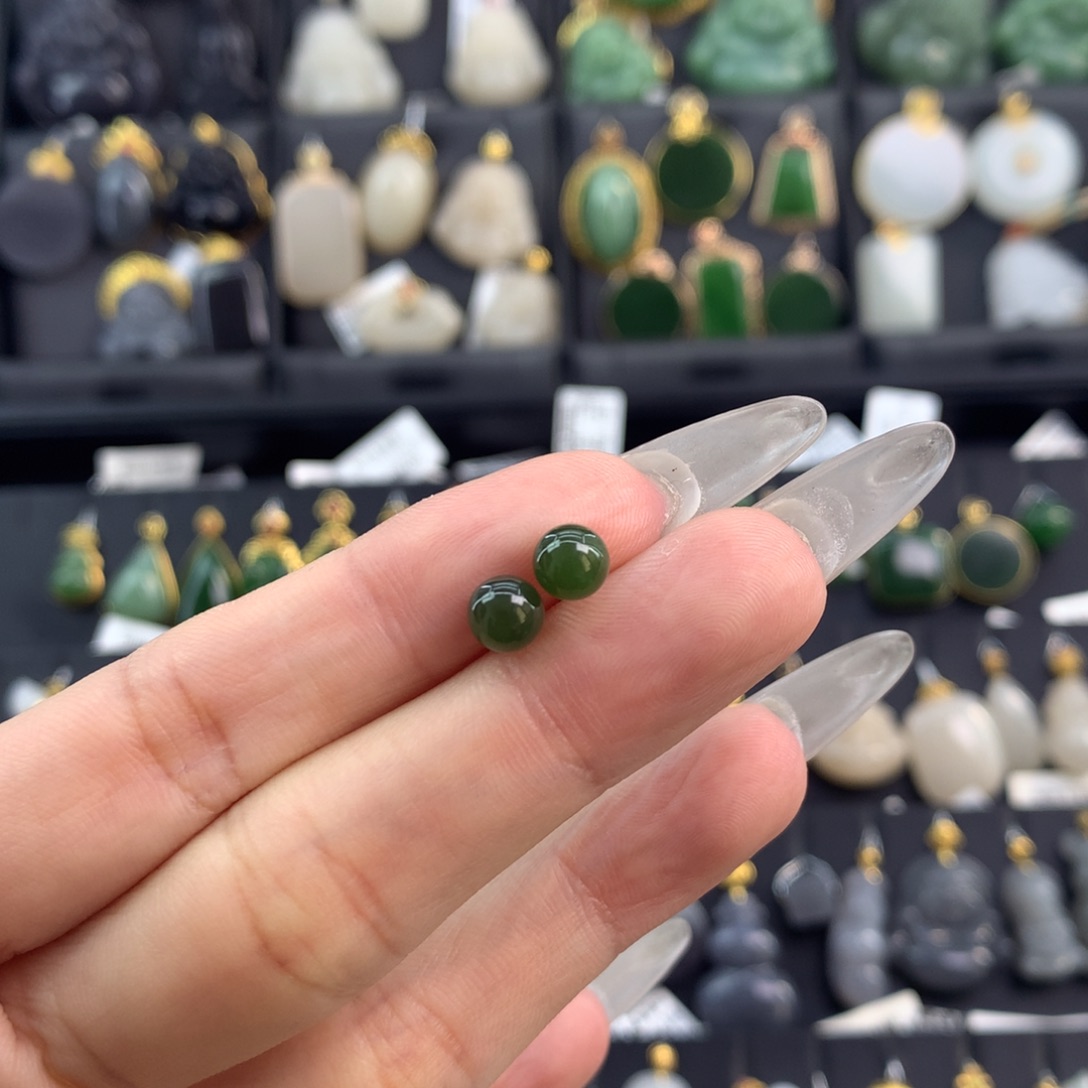 和田玉耳钉银S925镶嵌