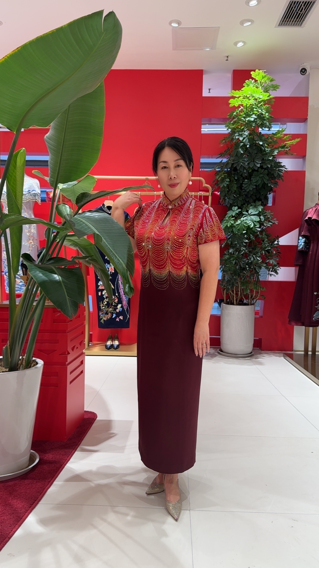 120018六礼重工高奢1.2米喜婆婆喜妈妈婚宴旗袍礼服