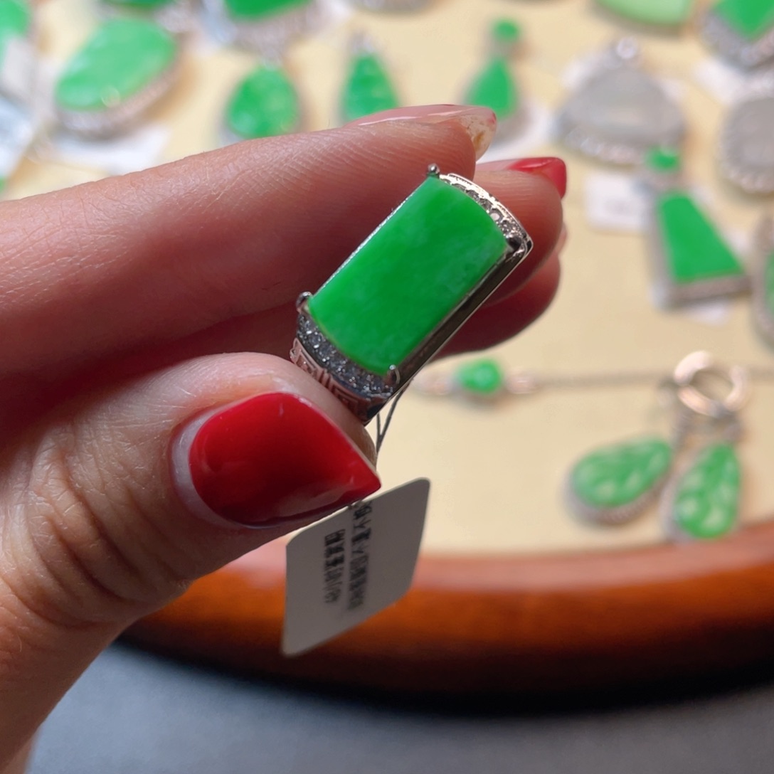 翡翠吊坠(不含链)银S925镶嵌戒指