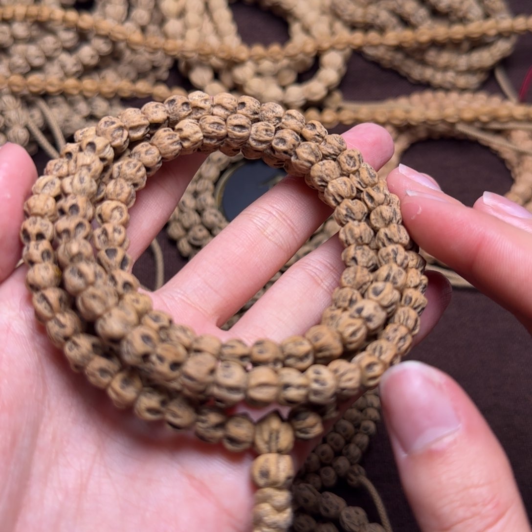 柏香籽/百香籽吊坠佛**笑