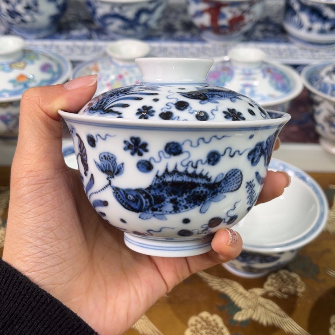 微瑕盖碗。。。。。。。。。。。。