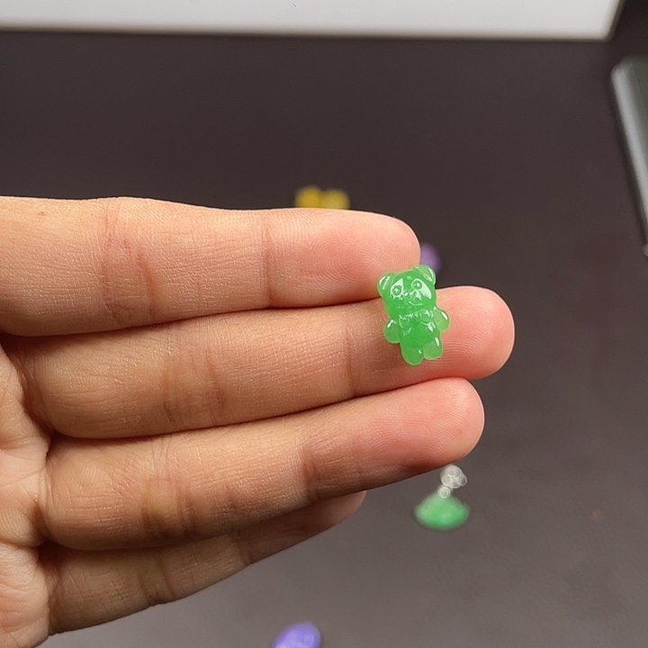 翡翠未镶嵌颈饰吊坠