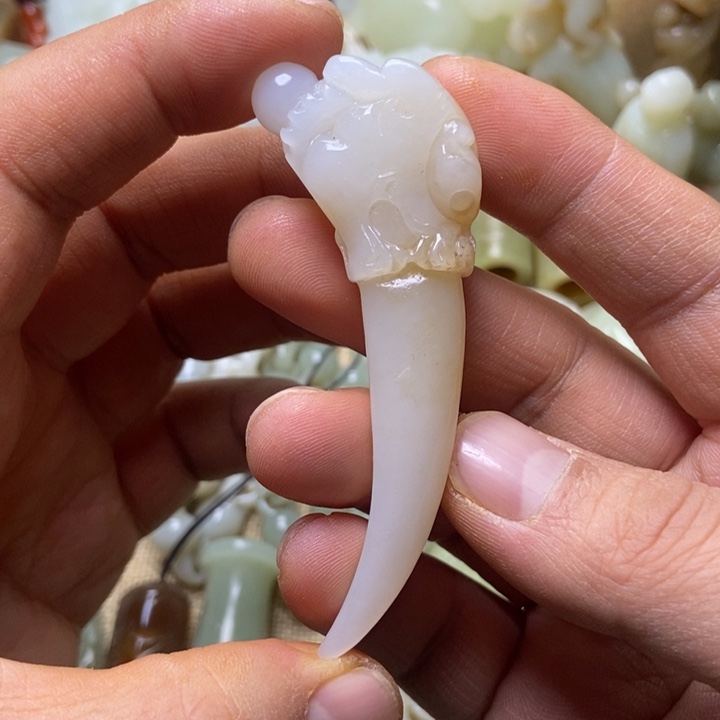 和田玉未镶嵌挂件