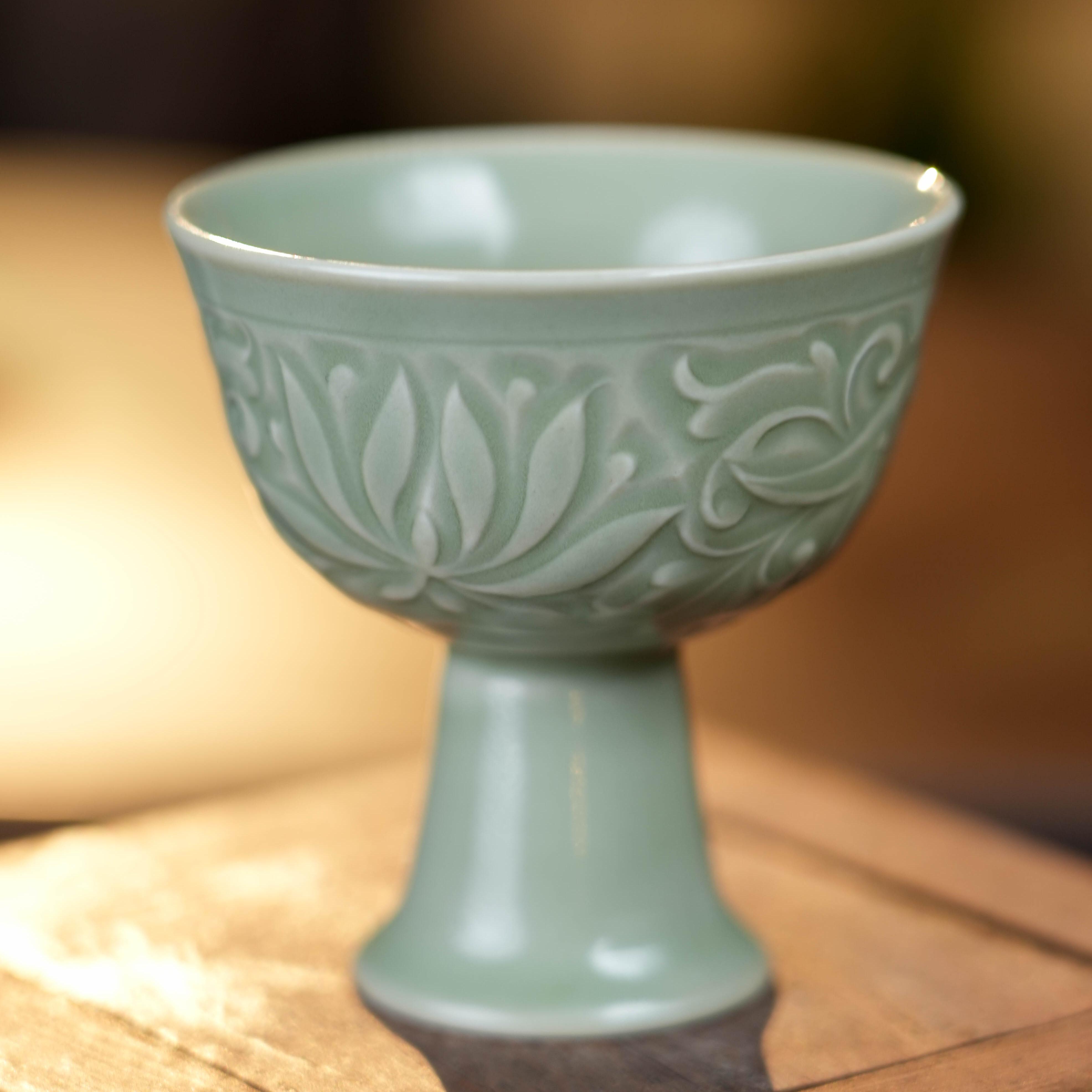【觀文自营】100ml耀州窑青釉黑泥莲纹高足杯复古茶杯酒杯主人杯