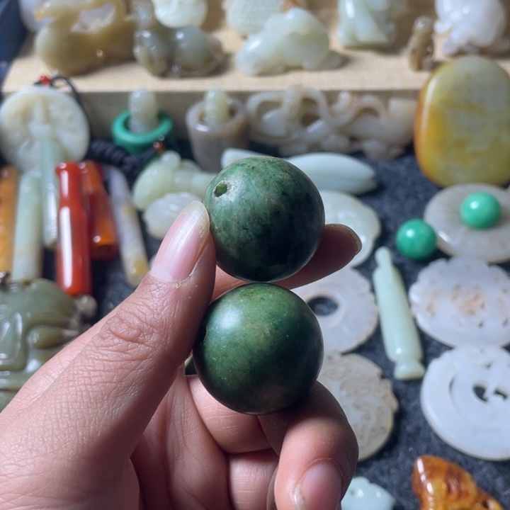 和田玉未镶嵌吊坠(不含链)