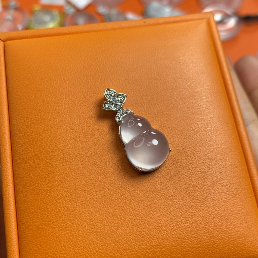 石英质玉葫芦未镶嵌