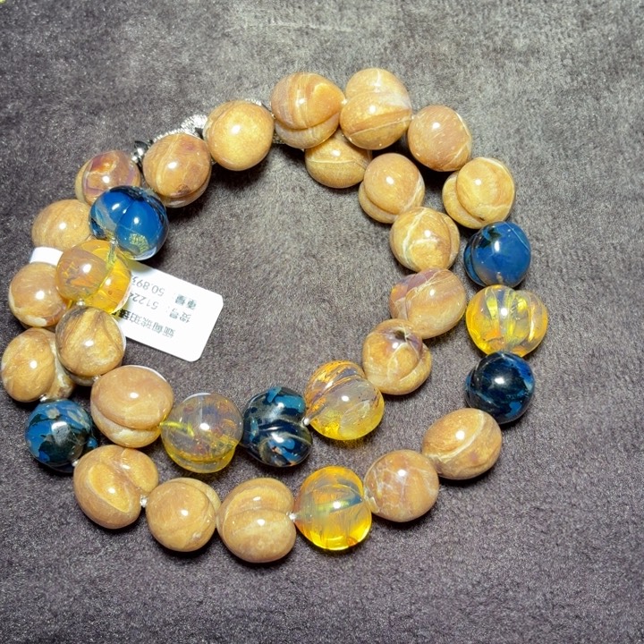 琥珀未镶嵌珠宝奇石屁桃三宝项链